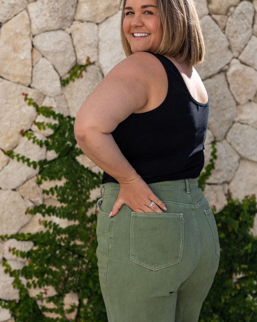 Susie Singlet - Black - Image 6